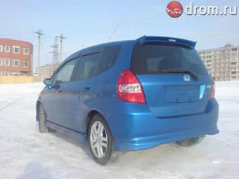 2002 Honda Fit Photos