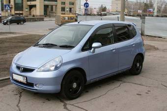 2002 Honda Fit Photos