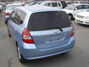 2002 Honda Fit Photos