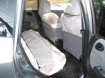 2002 Honda Fit Pictures