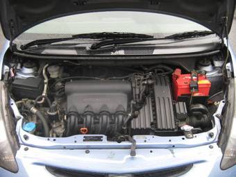 2002 Honda Fit Pictures