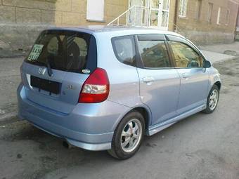 2002 Honda Fit Photos