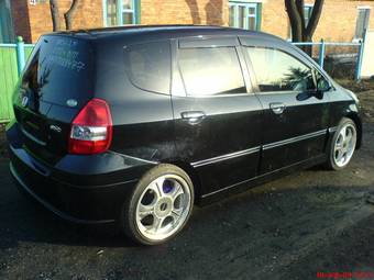 2002 Honda Fit Photos