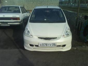 2002 Honda Fit Wallpapers