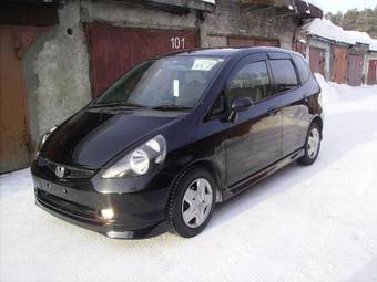 2002 Honda Fit Photos