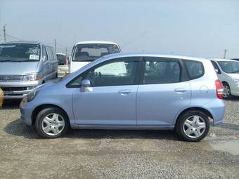 2002 Honda Fit Pictures