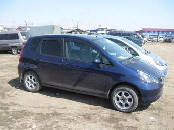 2002 Honda Fit Photos