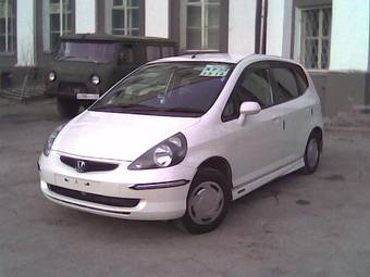 2002 Honda Fit Photos