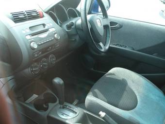 2002 Honda Fit Pictures