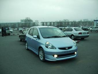 2002 Honda Fit Photos