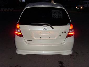 2002 Honda Fit Pictures