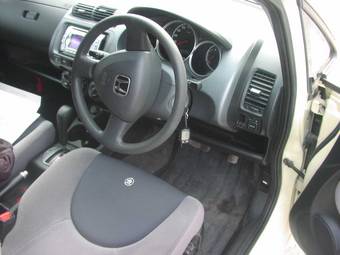 2002 Honda Fit Photos