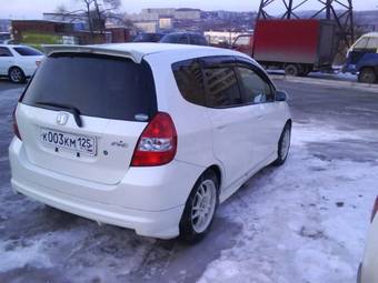 2002 Honda Fit Pictures