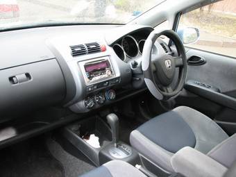 2002 Honda Fit Pictures