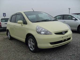 2002 Honda Fit Pictures