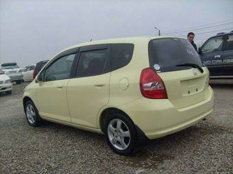 2002 Honda Fit Pictures