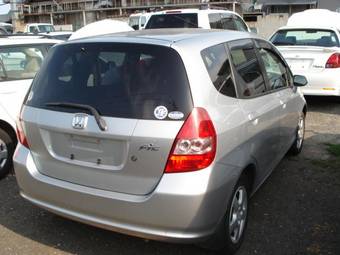 2002 Honda Fit Pictures