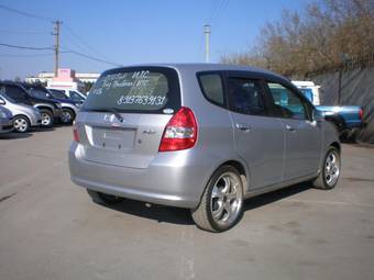 2002 Honda Fit Pictures