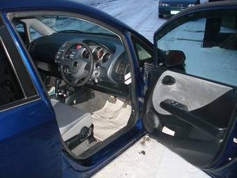 2002 Honda Fit Pictures