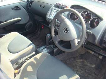 2002 Honda Fit Photos