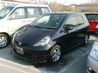 2002 Honda Fit Photos
