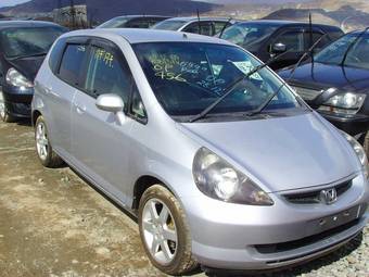 2002 Honda Fit Pictures