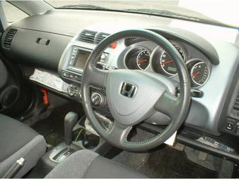 2002 Honda Fit Photos
