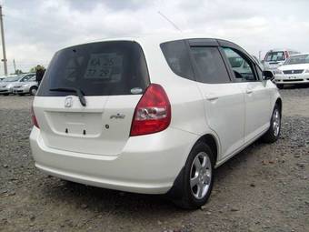 2002 Honda Fit Pictures