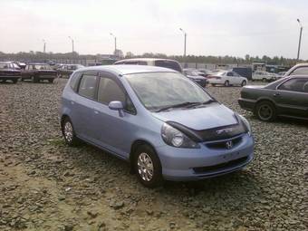 2002 Honda Fit Photos