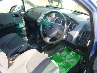 2002 Honda Fit Pictures