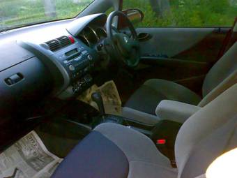 2002 Honda Fit Wallpapers