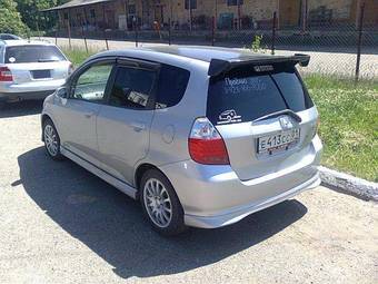 2002 Honda Fit Photos