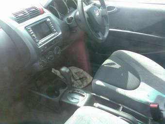 2002 Honda Fit Photos