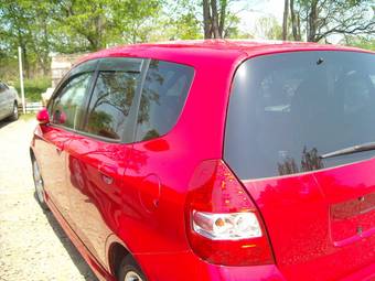 2002 Honda Fit Wallpapers
