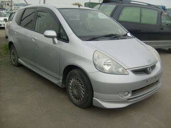 2002 Honda Fit Pictures