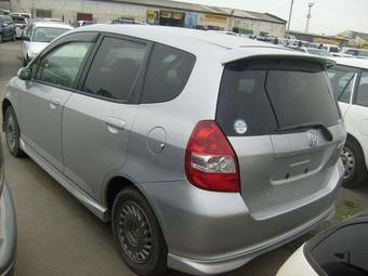 2002 Honda Fit Photos