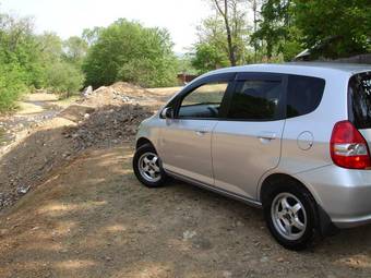 2002 Honda Fit Photos