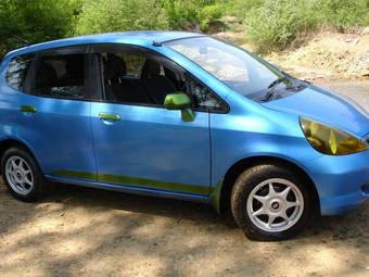 2002 Honda Fit Photos