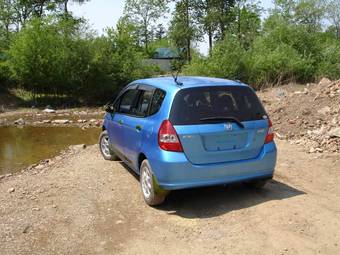 2002 Honda Fit Photos