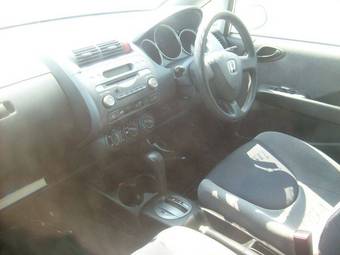 2002 Honda Fit Photos
