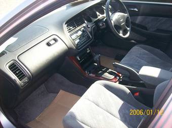 2002 Honda Fit Pics
