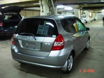 2002 Honda Fit Photos