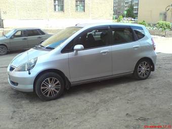 2002 Honda Fit Photos