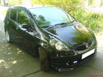 2002 Honda Fit Pictures