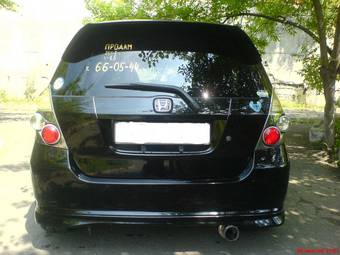2002 Honda Fit Pictures