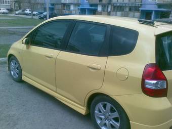 2002 Honda Fit Pictures