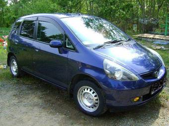 2002 Honda Fit Pictures