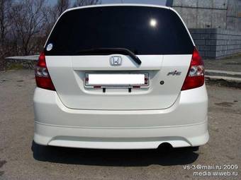 2002 Honda Fit Photos