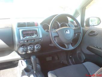 2002 Honda Fit Pictures