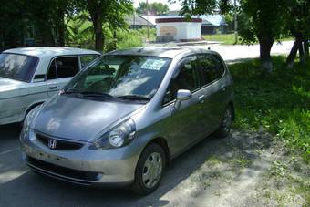 2002 Honda Fit Photos